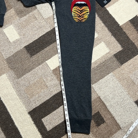 NWT Lauren Moshi Kizzy Tiger Tongue Crop sweatpants XS - Picture 10 of 12